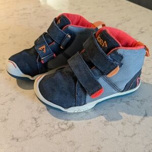 PLAE toddler high top shoes toddler size 8